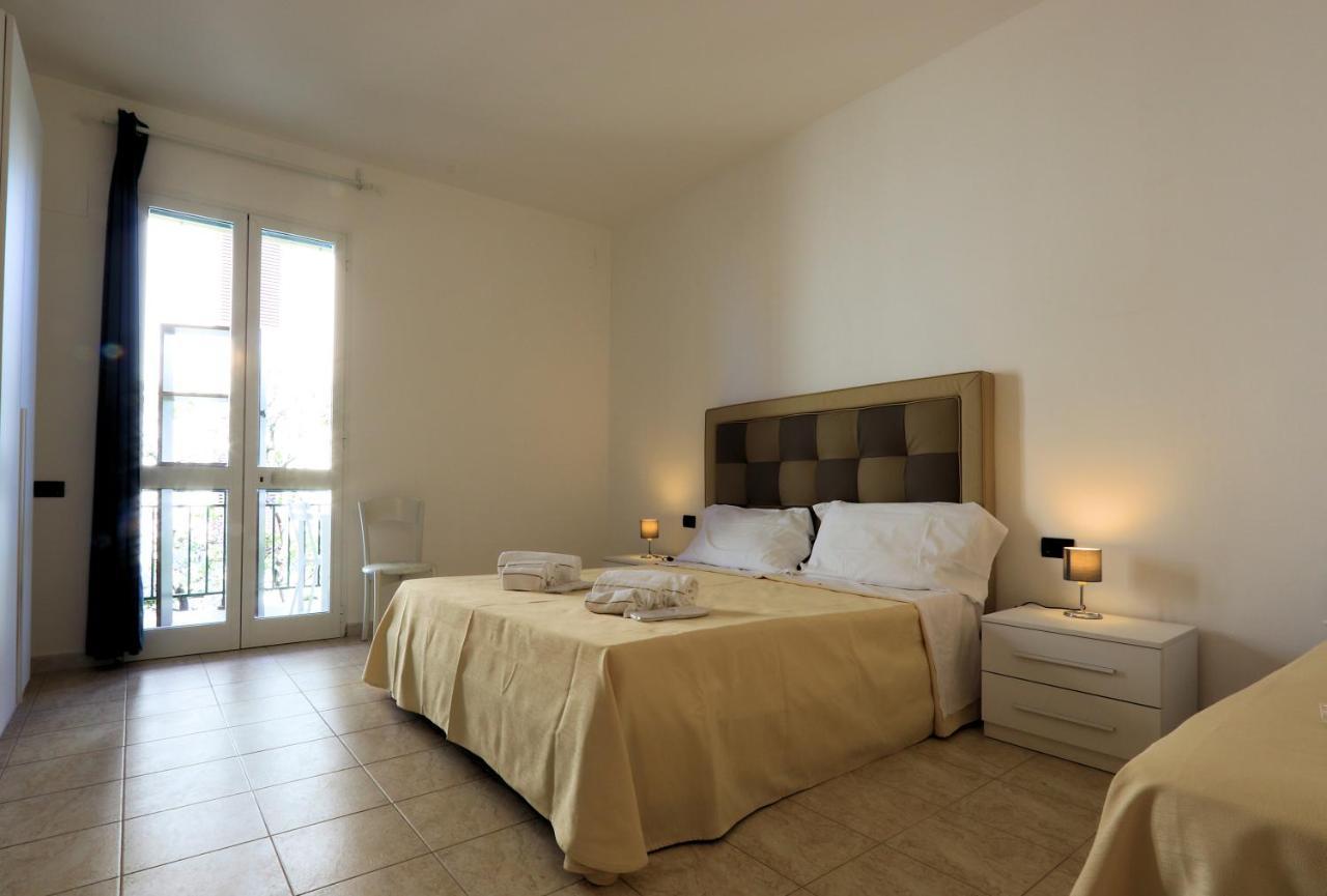 Bed & Parking Cecina Rooms Marina di Cecina Kültér fotó