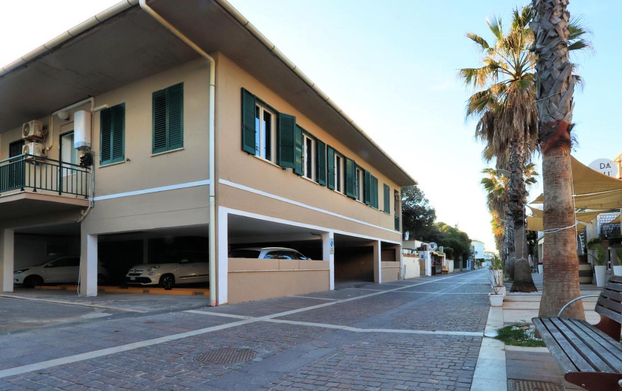 Bed & Parking Cecina Rooms Marina di Cecina Kültér fotó